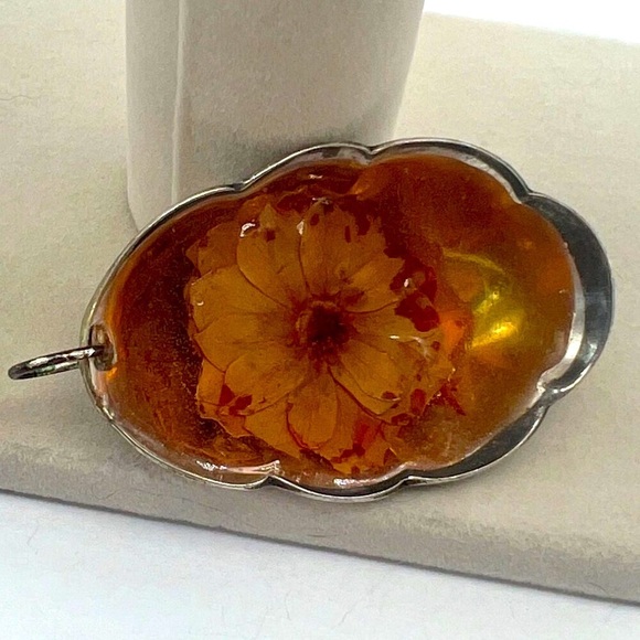 Handmade Vintage Silver Spoon Pendant W/ Amber Resin & Dried Flower A68 - Picture 6 of 6
